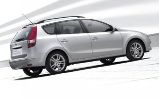 Hyundai i30.jpg Hyundai i30.jpg
